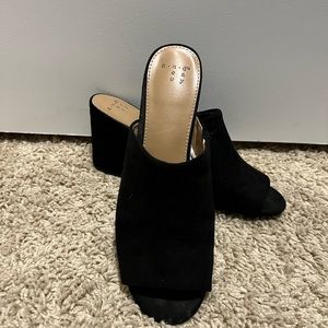 Black Mules